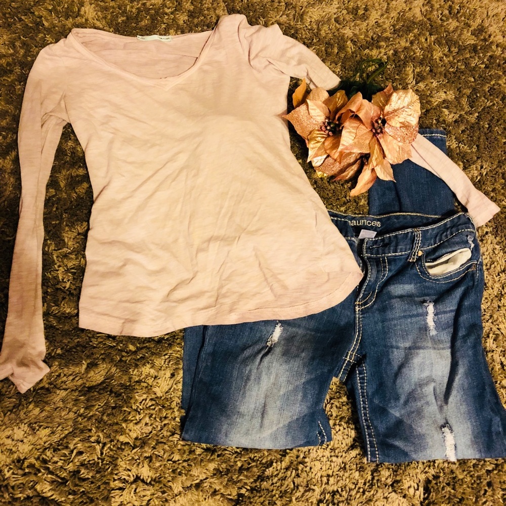 jean & tee outfit